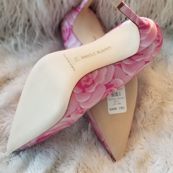 New gorgeous floral BB pumps by Manolo Blahnik - Picture 6 of 6